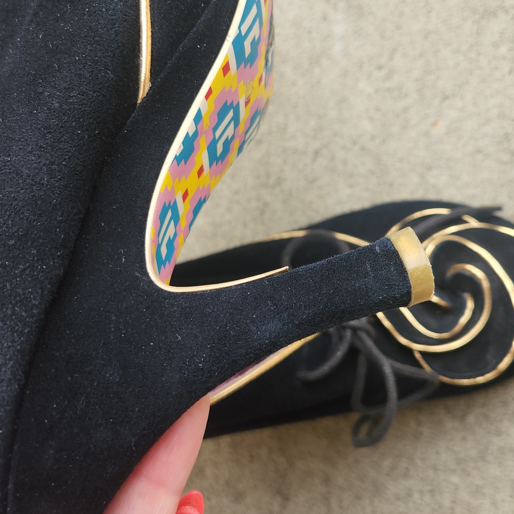 Irregular Choice Black Rosepea booties - Picture 12 of 13